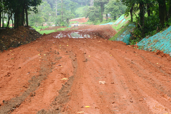 red dirt road made by the new developer